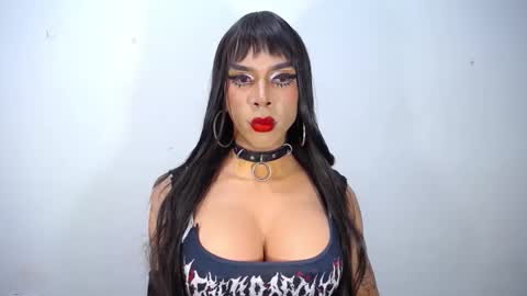 Snapshot of ramonasmit chatting on April 18, 2026, 5:39 pm RamonaSmit online show from April 18, 2026, 5:39 pm