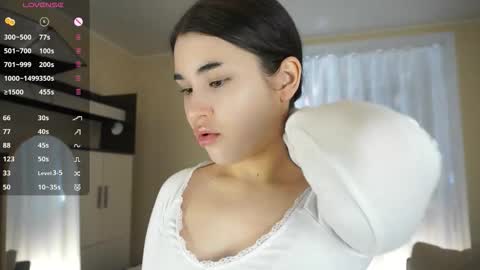 Vilda online show from November 17, 2025, 5:35 am