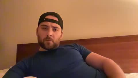 randomdude5950 online show from November 12, 2025, 1:28 am