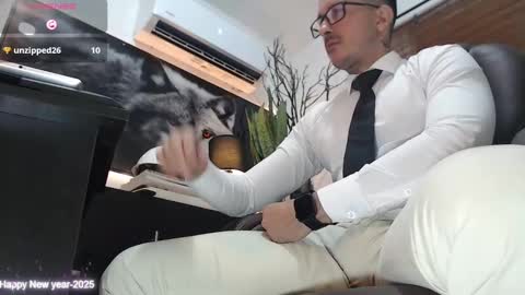 Snapshot of randylukehot chatting on February 6, 2025, 8:34 pm randylukehot online show from February 6, 2025, 8:34 pm