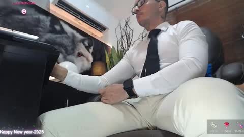 Snapshot of randylukehot chatting on February 25, 2025, 7:25 pm randylukehot online show from February 25, 2025, 7:25 pm