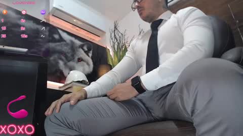 Snapshot of randylukehot chatting on September 14, 2025, 12:15 pm randylukehot online show from September 14, 2025, 12:15 pm