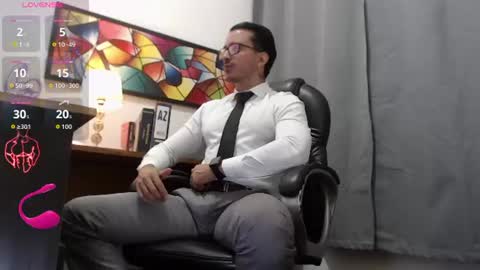 randylukehot online show from August 5, 2026, 2:42 pm