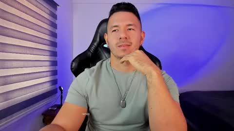 Jonas online show from December 4, 2025, 2:48 pm