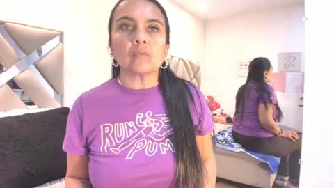 Snapshot of raquel_moore chatting on February 25, 2026, 12:26 pm Raquel Moore online show from February 25, 2026, 12:26 pm