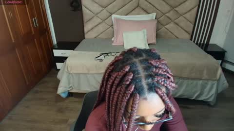 Raquel online show from February 18, 2025, 11:44 am