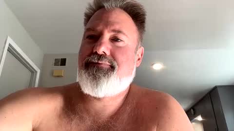 rascal_0073 online show from November 4, 2025, 3:33 pm