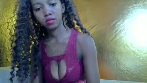 Snapshot of rasoanirinaa chatting on June 21, 2026, 5:15 pm rasoanirinaa online show from June 21, 2026, 5:15 pm