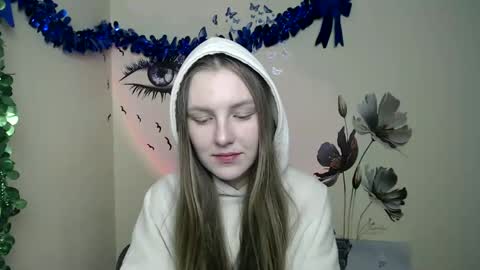 raspberry0101 online show from January 3, 2025, 2:30 pm