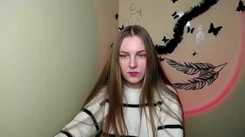 raspberry0101 online show from January 5, 2025, 1:35 am