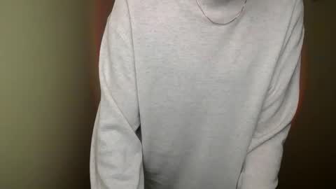 raspberry0101 online show from January 11, 2025, 1:43 pm