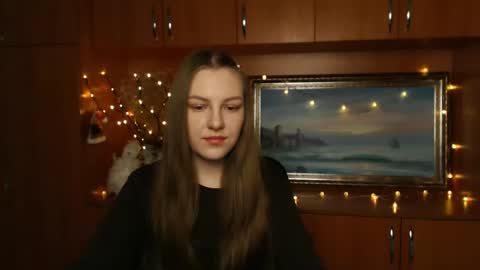 raspberry0101 online show from January 13, 2025, 2:00 pm