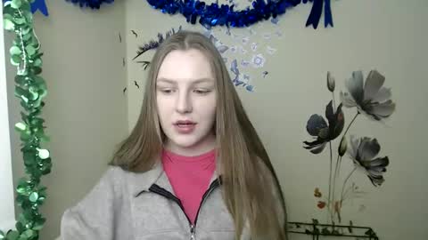 raspberry0101 online show from February 18, 2025, 11:00 am