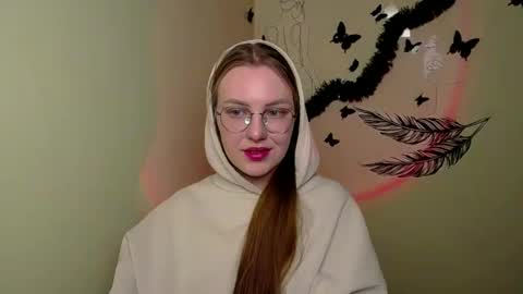 raspberry0101 online show from February 23, 2025, 8:55 pm