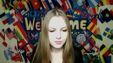 raspberry0101 online show from December 1, 2025, 4:01 pm