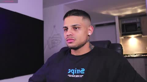 rausch77 online show from March 1, 2025, 8:23 am