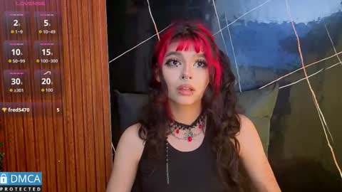 raven_rox_ online show from March 10, 2026, 3:11 am