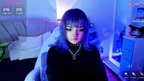 Snapshot of ravencollen chatting on December 3, 2025, 8:51 pm ravencollen online show from December 3, 2025, 8:51 pm