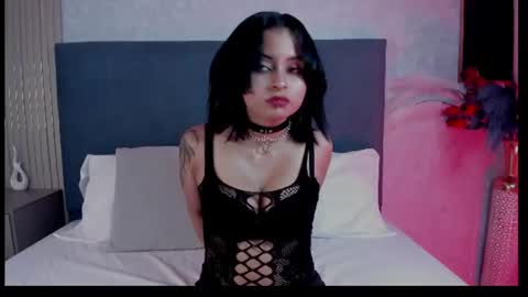 Snapshot of ravenmonrroe chatting on June 23, 2026, 7:34 pm RAVEN MONRROE online show from June 23, 2026, 7:34 pm