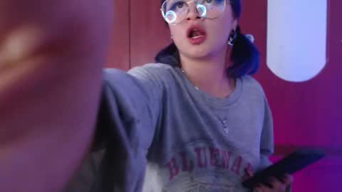 raventh_ online show from April 9, 2026, 2:22 am