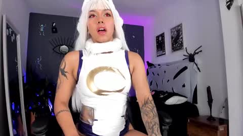 Raven Witch online show from October 11, 2025, 10:08 pm