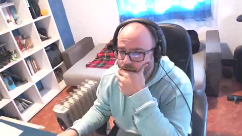 ravingr3d3 online show from March 8, 2025, 3:24 pm