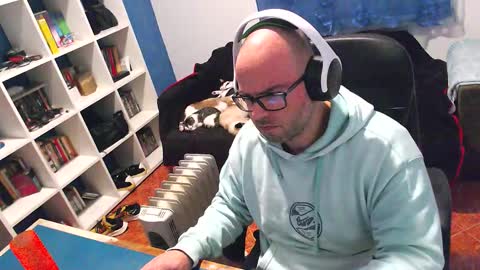 ravingr3d3 online show from December 21, 2025, 10:50 pm