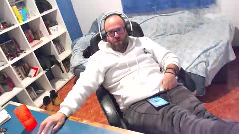 ravingr3d3 online show from January 15, 2026, 11:52 pm