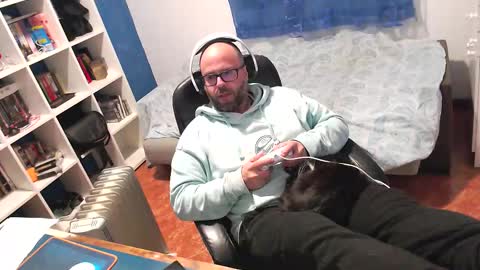 ravingr3d3 online show from March 15, 2026, 9:54 pm