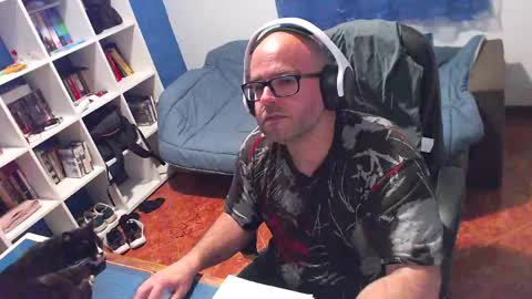 Snapshot of ravingr3d3 chatting on April 28, 2026, 9:42 pm ravingr3d3 online show from April 28, 2026, 9:42 pm