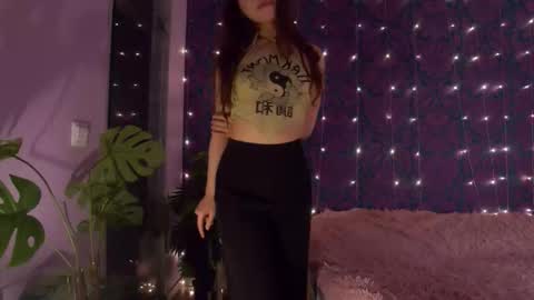 Snapshot of rawdare chatting on October 5, 2025, 10:13 am Lillian online show from October 5, 2025, 10:13 am