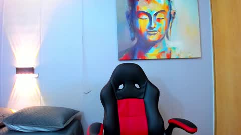 Snapshot of rawmathews chatting on December 22, 2024, 4:39 am rawmathews online show from December 22, 2024, 4:39 am