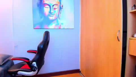 Snapshot of rawmathews chatting on December 22, 2024, 4:59 pm rawmathews online show from December 22, 2024, 4:59 pm