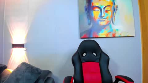 Snapshot of rawmathews chatting on March 8, 2025, 9:50 am rawmathews online show from March 8, 2025, 9:50 am