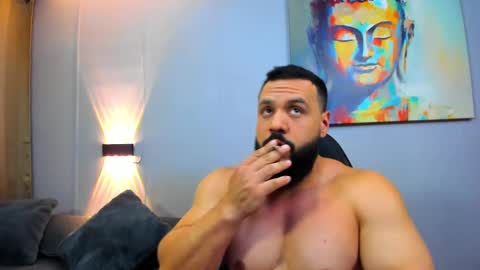 Snapshot of rawmathews chatting on March 12, 2025, 1:03 am rawmathews online show from March 12, 2025, 1:03 am