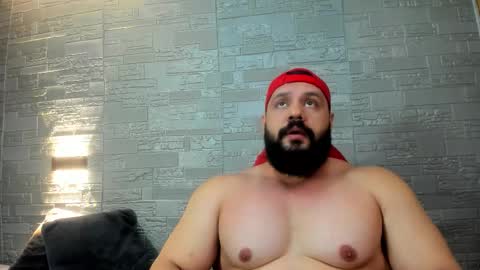 Snapshot of rawmathews chatting on November 4, 2025, 4:33 am rawmathews online show from November 4, 2025, 4:33 am