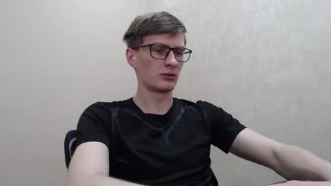 Snapshot of ray_booy chatting on February 11, 2026, 11:10 pm Ray Booy online show from February 11, 2026, 11:10 pm