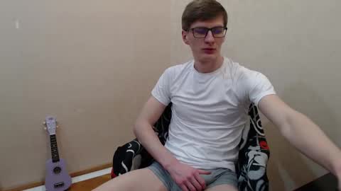 Snapshot of ray_booy chatting on February 15, 2026, 8:27 pm Ray Booy online show from February 15, 2026, 8:27 pm