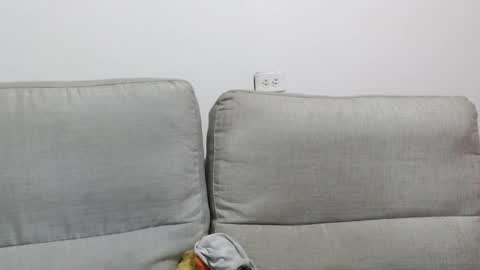 Ray  online show from April 6, 2026, 9:54 am