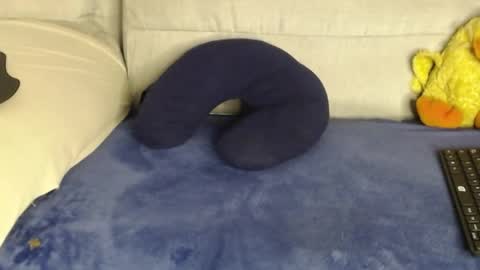 Ray  online show from April 7, 2026, 11:21 am