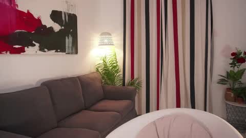 Raychell Black  online show from April 11, 2026, 2:10 pm