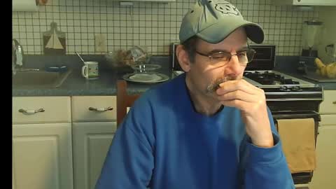 Ray online show from February 12, 2025, 1:37 pm