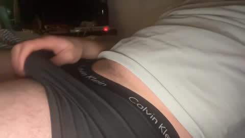 rbnaustiiin online show from January 4, 2025, 11:06 pm