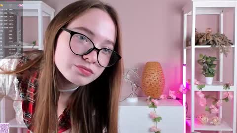 Sandy online show from October 24, 2025, 3:14 am