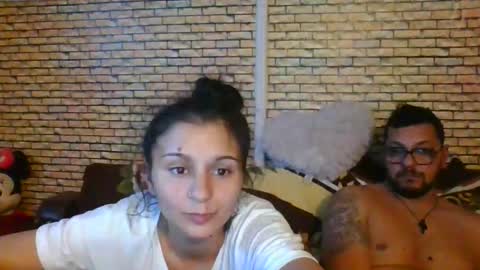 real_coupl3 online show from November 28, 2025, 8:00 pm