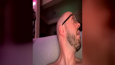 HugeSecret online show from May 21, 2026, 1:12 am
