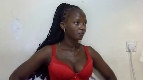 queen online show from March 2, 2025, 9:11 pm