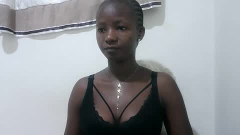 queen online show from October 13, 2025, 4:12 am