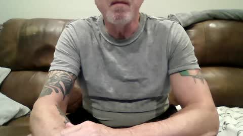 realsilverfox online show from June 24, 2026, 3:38 am