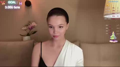 Snapshot of realsupermichael chatting on December 30, 2024, 10:12 pm AliceEve online show from December 30, 2024, 10:12 pm